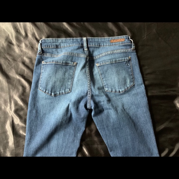 Jeans - Picture 2 of 3